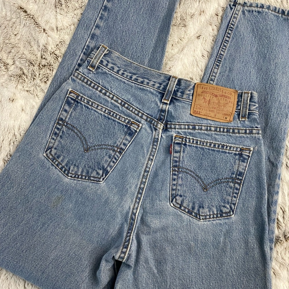 Levi's High Rise Women Jeans - Light Blue - Picture 12 of 16